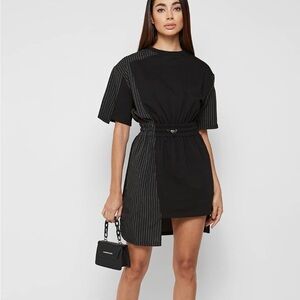 PINSTRIPE T SHIRT DRESS - BLACK (12)